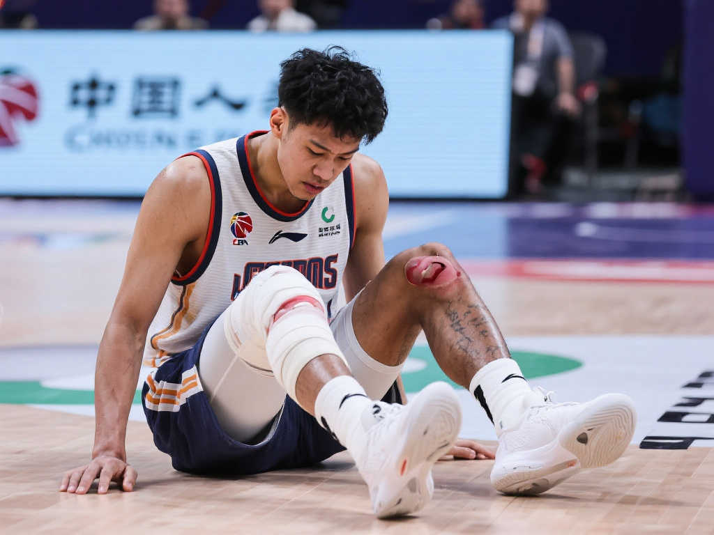 伴随球队引 伴随球队引