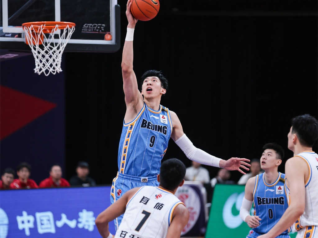 她的机敏反 她的机敏反